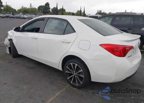 2018 Toyota Corolla Se z USA, uszkodzony, nr VIN 5YFBURHEXJP817498